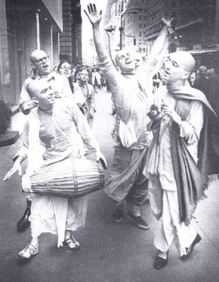 Chanting the Mahamatra