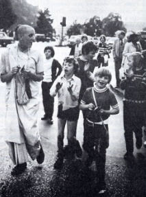 Young Childrens doing Kirtan