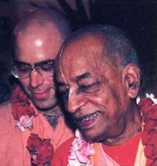 Prabhupada with Tamal Krishna Goswami
