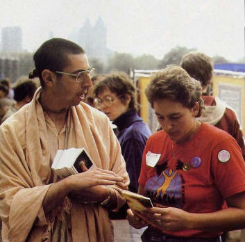 Srila Niranjana Swami Srila Niranjana Swami