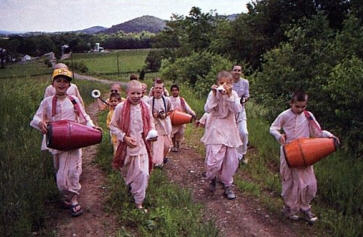 Haridasa Leads Sankirtan