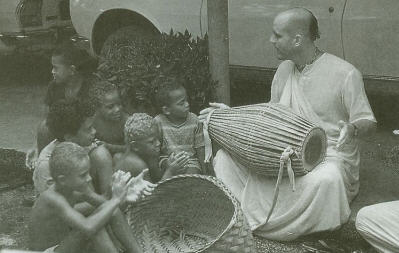 Chanting From Indradyumna Swami