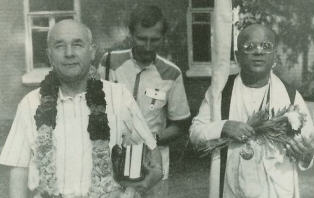 Gopal Krsna Maharaj at Moscow Temple