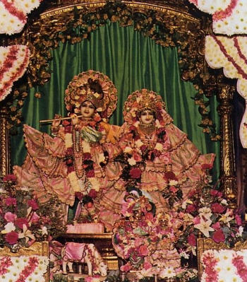 Sri Sri Radha-Gokulananda