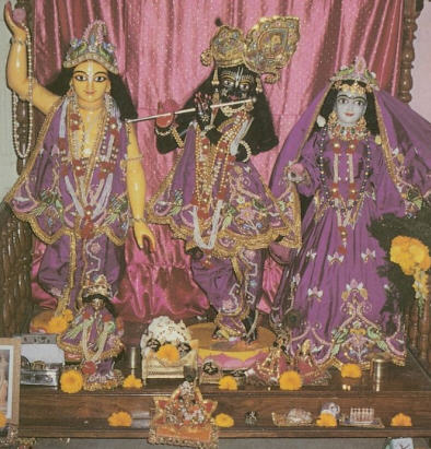 Deities of Radha Krsna and Sri Caitanya Mahaprabhu