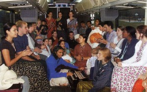 Back To Godhead - Hare Krishna Youth Bus