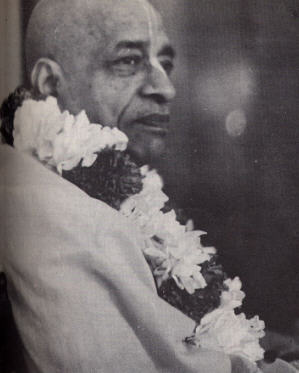 Sri Ishopanishad by His Divine Grace A.C. Bhaktivedanta Swami