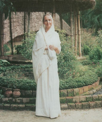 Mayapur Realizations Adapted from interviews by Mahamaya Devi Dasi